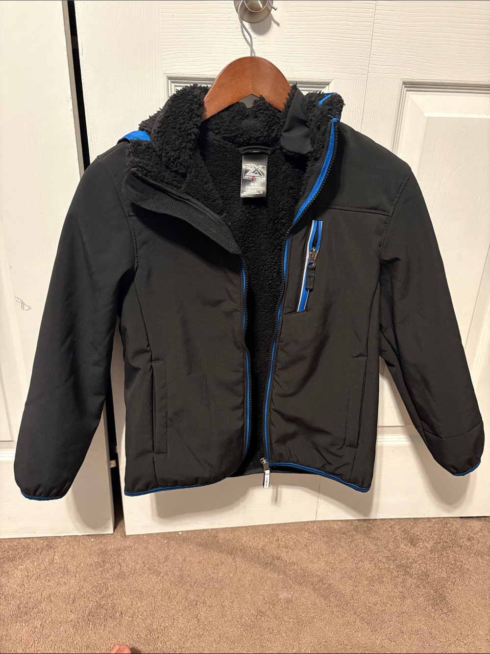 Zeroxposur Boys Sherpa Lined Hooded Jacket black Size M(8)